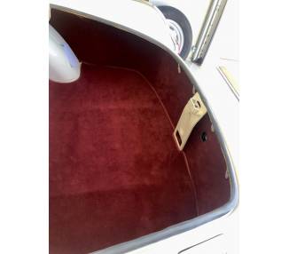 Trunk carpet for Volvo P1800S Coupé with hole for the passage of the tank pipe 1963-1969